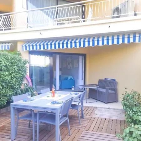 Rez De Jardin Port Santa Lucia