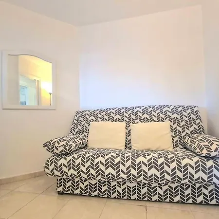 Rez De Jardin Port Santa Lucia Apartment Saint-Raphael (Var)