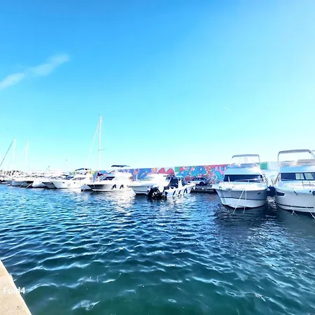 Rez De Jardin Port Santa Lucia Saint-Raphael (Var)