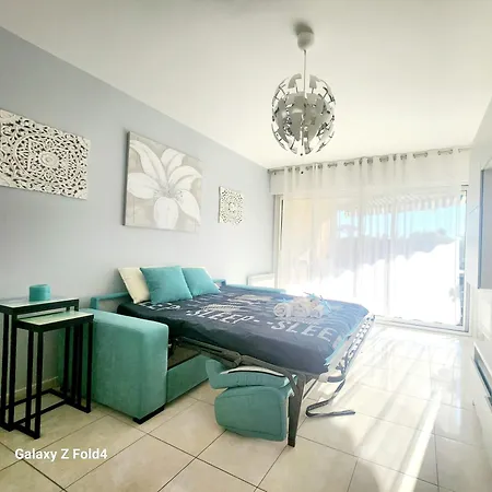 Apartment Rez De Jardin Port Santa Lucia